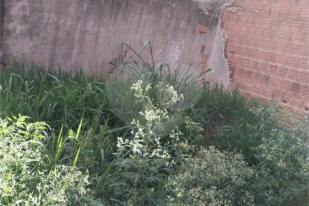 Terreno com 138,00 m² .