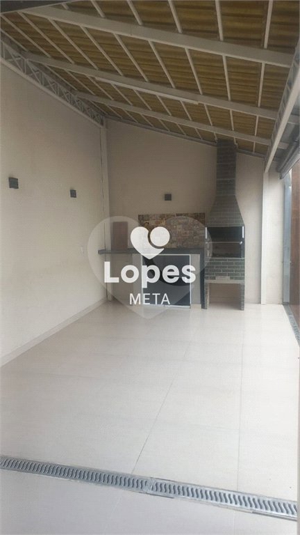 Casa à venda com 2 quartos no condomínio Residence Club Villa Branca, Jacareí - SP