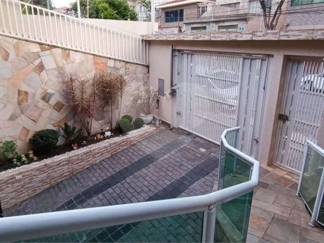 Sobrado à venda com 3 quartos, sendo 2 suítes,  em Santana, São Paulo, SP