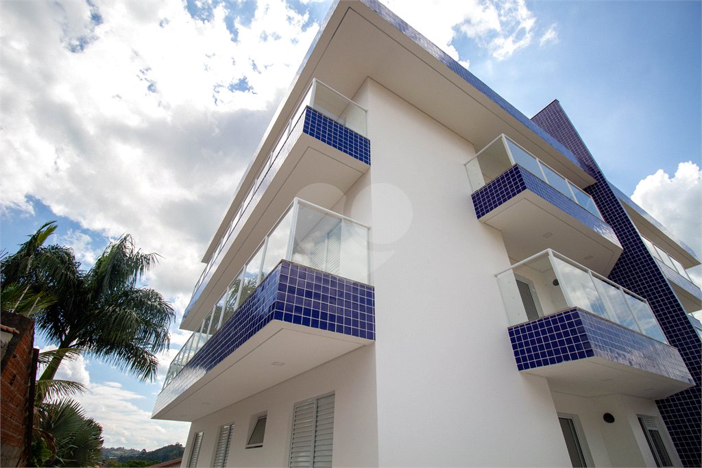 Apartamento à venda com 3 quartos, sendo 1 suíte,  em Jardim Flórida, São Roque, SP