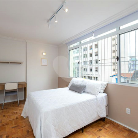 Apartamento à venda com 4 quartos, sendo 2 suítes, em Pinheiros, São Paulo, SP