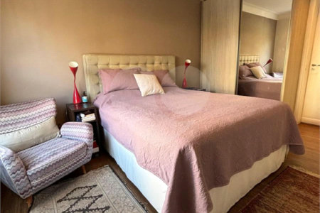 Apartamento à venda com 3 suítes em Aclimação, São Paulo, SP