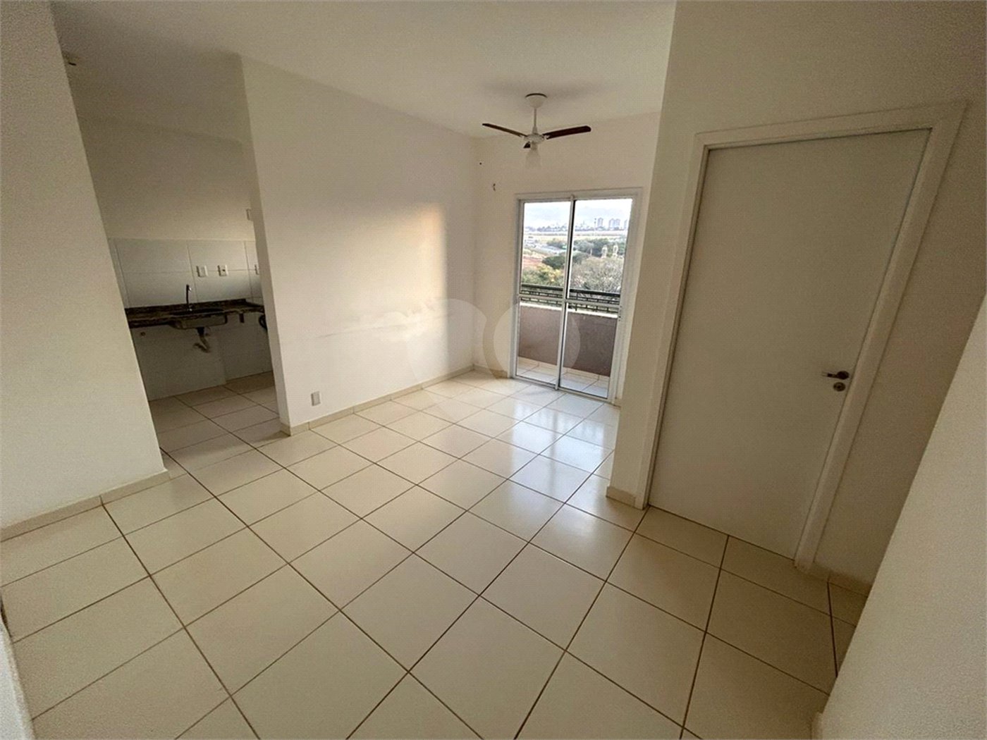 Apartamento à venda com 2 quartos, sendo 1 suíte,  em Jardim Manoel Penna, Ribeirão Preto, SP