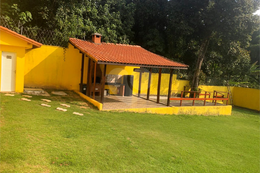 Casa à venda com 2 quartos no condomínio Residencial Armênia, Ferraz de Vasconcelos - SP