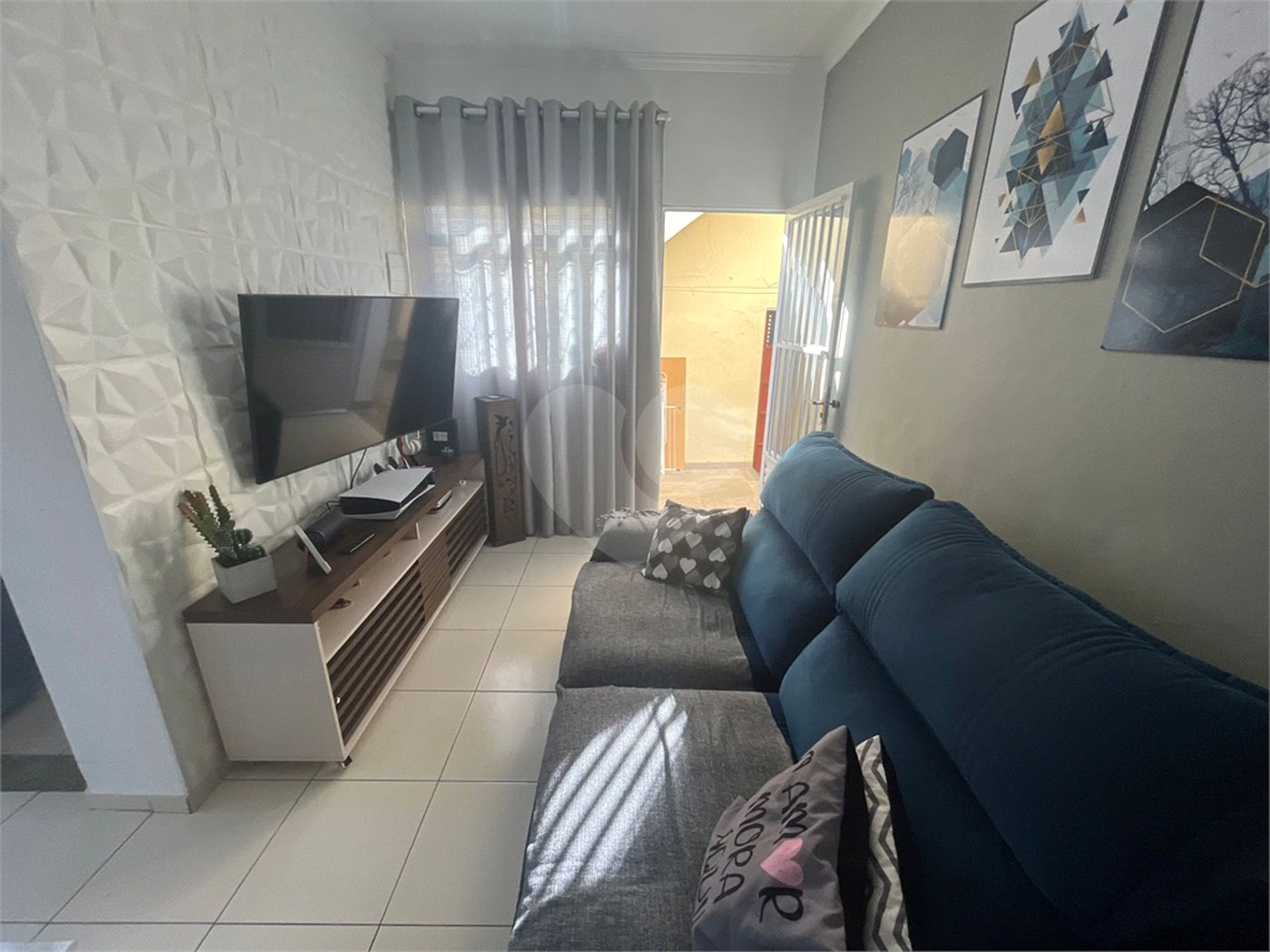 Sobrado à venda com 7 quartos, sendo 1 suíte, em Tremembé, São Paulo, SP