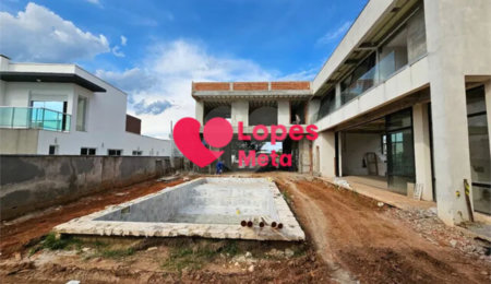 Casa à venda com 5 suítes no condomínio Chácara Serimbura, São José dos Campos - SP