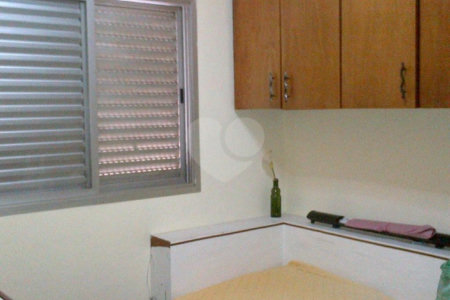 Moema - Apartamento 2 dormitórios c/suíte e Ar condicionado mobiliado !!!