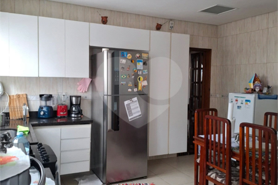 Sobrado à venda com 3 quartos em Santana, São Paulo, SP