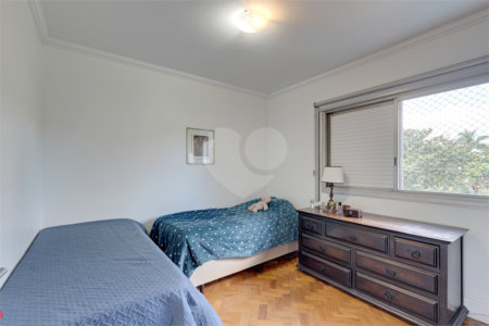Apartamento à venda com 2 quartos, sendo 1 suíte, em Alto da Boa Vista, São Paulo, SP