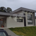 Casa à venda com 3 quartos, sendo 1 suíte, em Condominio Quintas da Boa Vista, Atibaia, SP
