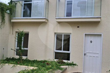 Casa à venda com 2 suítes no condomínio Residencial Vila de Motalegre, São Paulo - SP