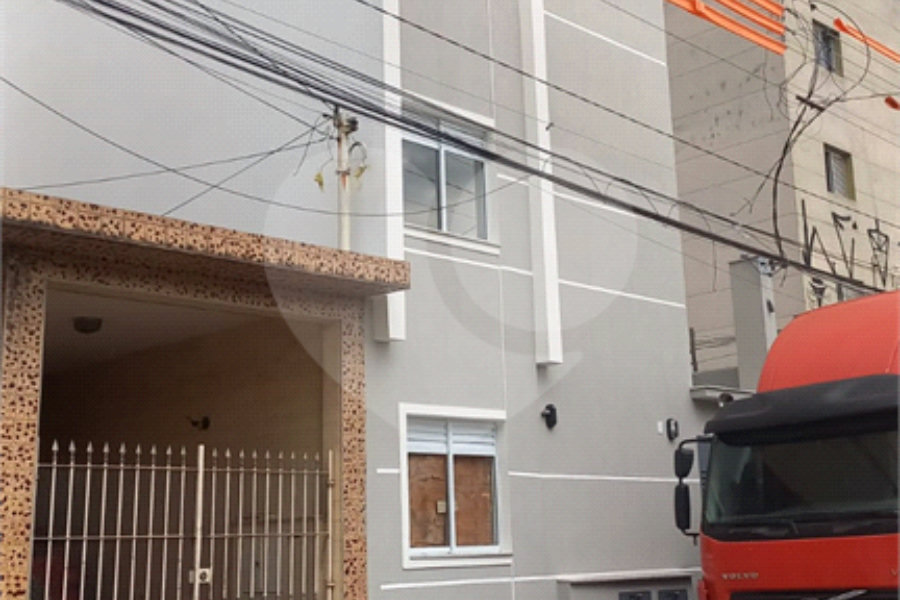 Casa à venda com 2 quartos no condomínio Regina, São Paulo - SP