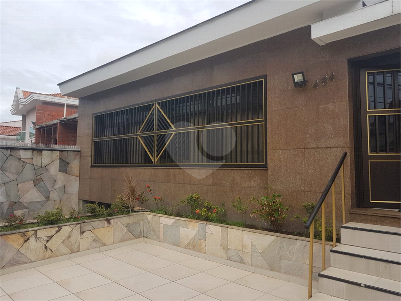 Casa Térrea à venda com 3 quartos, sendo 1 suíte, em Vila Constança, São Paulo, SP