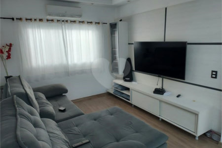 Casa à venda com 3 quartos, sendo 1 suíte, no condomínio Bella Cittá - Villaggio Ii, Mogi das Cruzes - SP