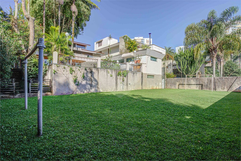 Casa de Vila à venda com 4 suítes em Alto da Boa Vista, São Paulo, SP
