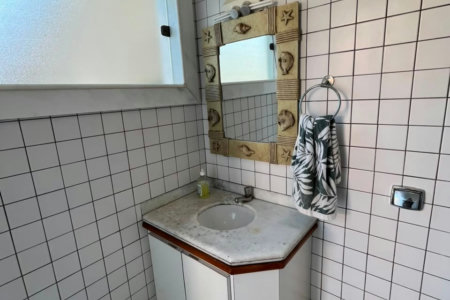 Casa à venda com 3 quartos, sendo 1 suíte,  em Santos Dumont, Três Lagoas, MS