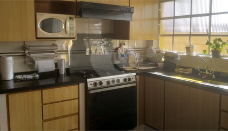 Casa em condomínio à venda com 3 suítes em Parque Peruche, São Paulo, SP