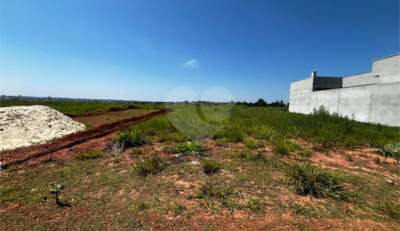 Terreno à venda com 3 quartos, sendo 1 suíte,  em Parque Itapê, Itapetininga, SP