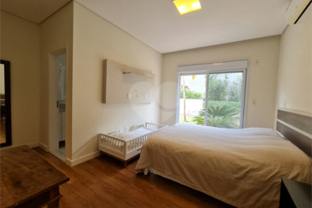 Casa à venda ou para alugar com 4 suítes no condomínio Residencial Jardim Primavera, Louveira - SP
