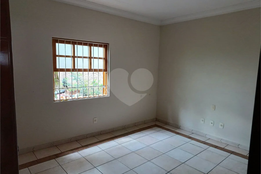 Casa Térrea à venda com 3 quartos, sendo 1 suíte, em Santana, São Paulo, SP