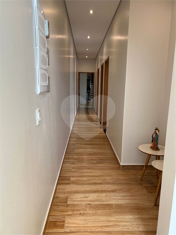 Casa à venda com 3 quartos, sendo 1 suíte, no condomínio Residencial Evidências, Indaiatuba - SP
