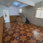 Sobrado à venda com 4 quartos em Parada Inglesa, São Paulo, SP