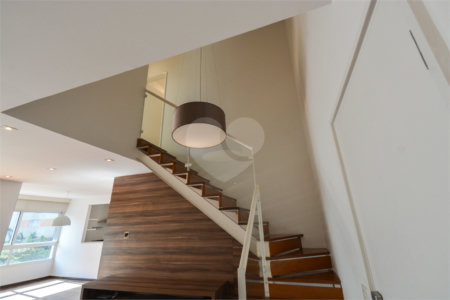Duplex à venda com 3 suítes em Jardim Paulista, São Paulo, SP