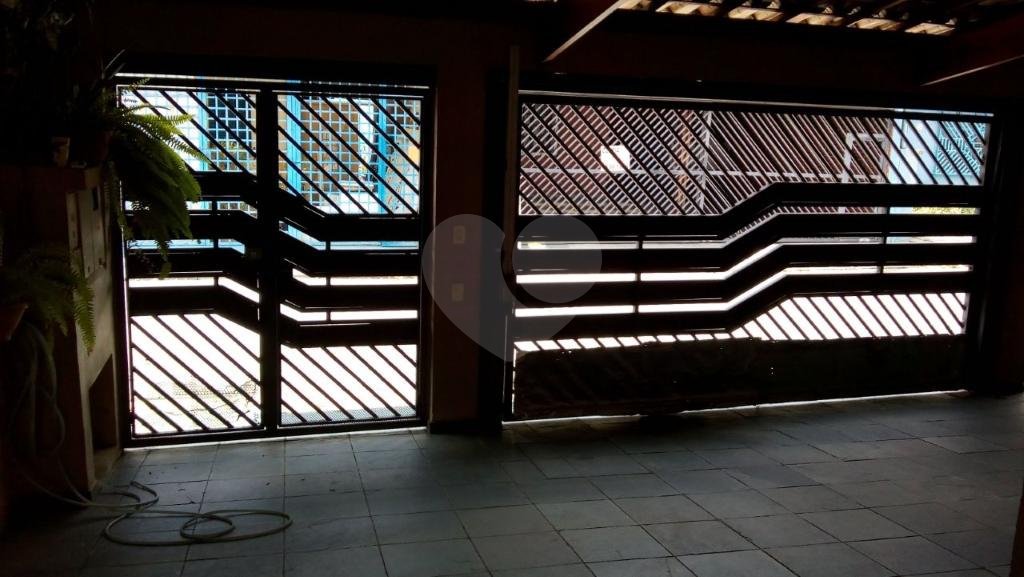 Sobrado à venda com 5 quartos, sendo 1 suíte, em Lapa de Baixo, São Paulo, SP