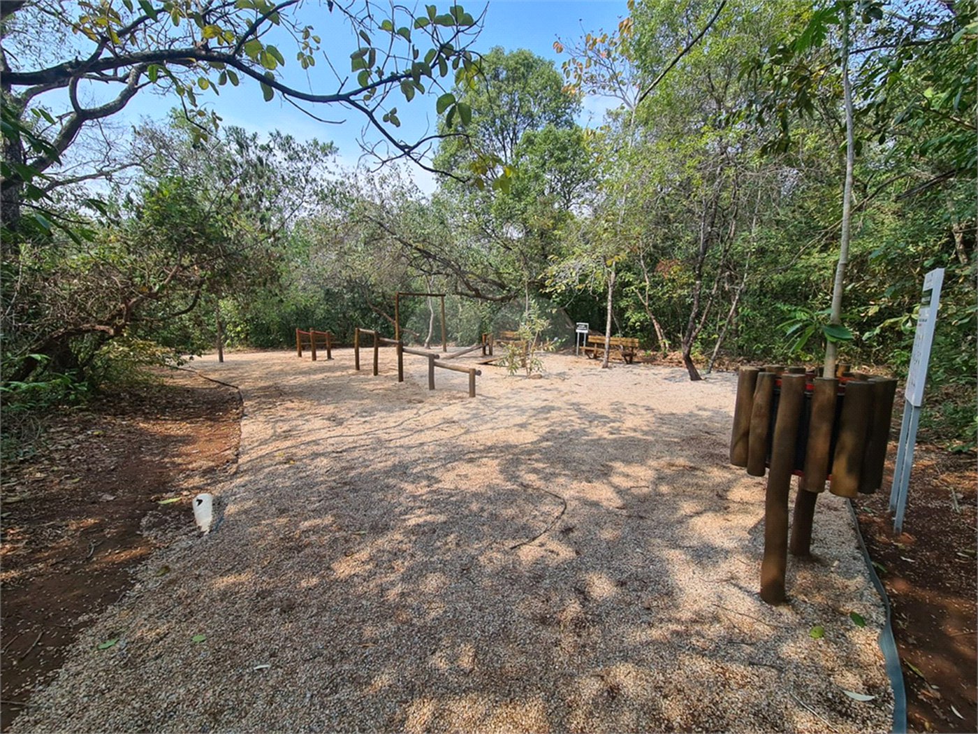 Casa à venda com 3 suítes no condomínio Vila do Bosque, Sorocaba - SP