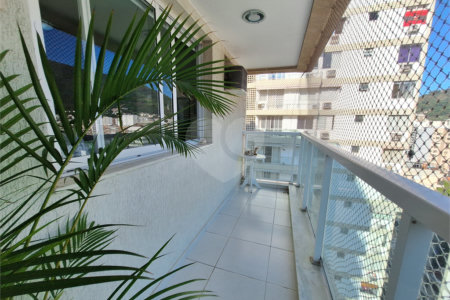 Apartamento à venda com 3 quartos, sendo 1 suíte, em Tijuca, Rio de Janeiro, RJ