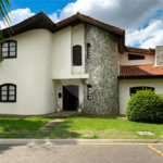 Casa à venda com 4 quartos, sendo 3 suítes,  no condomínio Village D'avignon, Sorocaba - SP