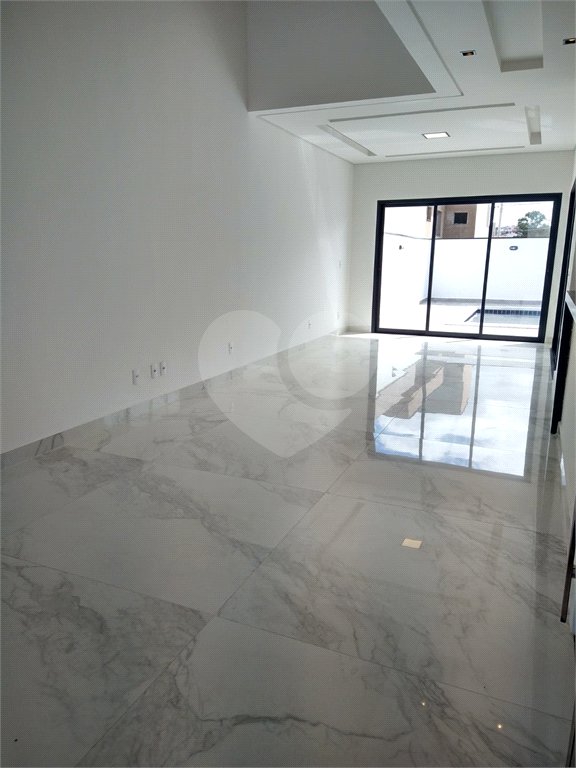 Casa à venda com 3 suítes no condomínio Residencial Villagio Wanel, Sorocaba - SP