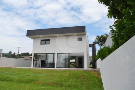 Casa à venda com 4 suítes em Condomínio Residencial Shamballa II, Atibaia, SP