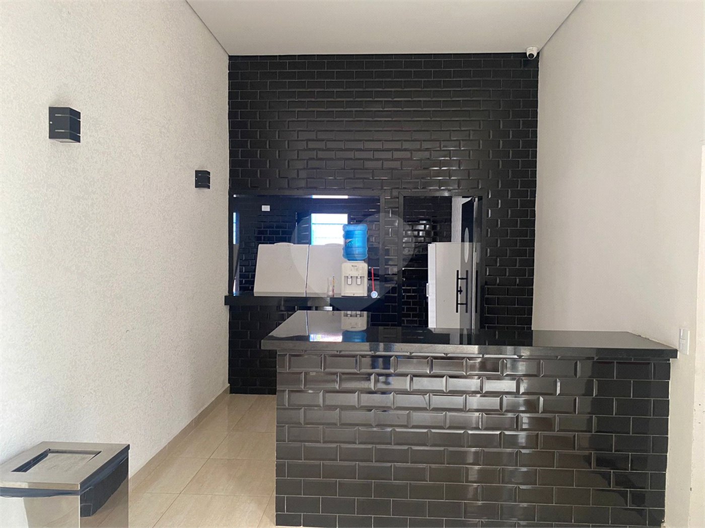 Casa à venda com 3 quartos, sendo 1 suíte, em Condomínio Flamboyant-b, Atibaia, SP