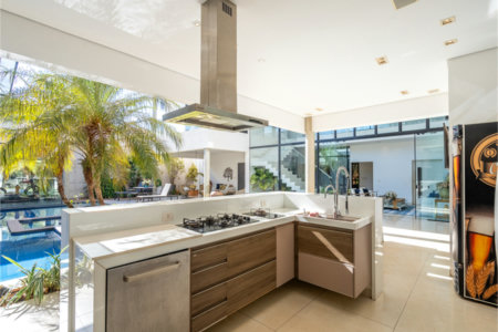 Casa à venda com 6 suítes em Parque Das Mangueiras, Três Lagoas, MS