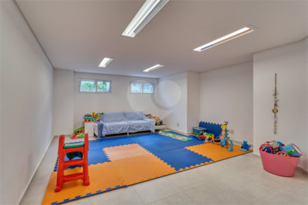 Casa à venda com 4 suítes no condomínio L'unique, São Paulo - SP