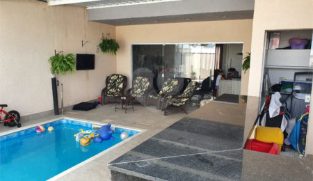 Casa à venda com 3 quartos, sendo 1 suíte,  no condomínio Horto Florestal Iii, Sorocaba - SP