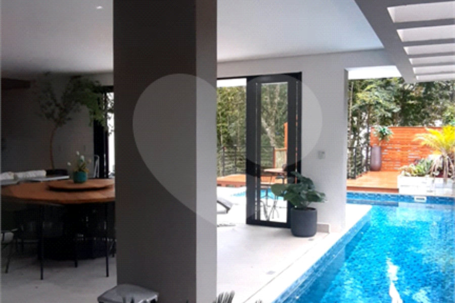Casa à venda com 4 suítes no condomínio Jardim Itatinga, São Paulo - SP