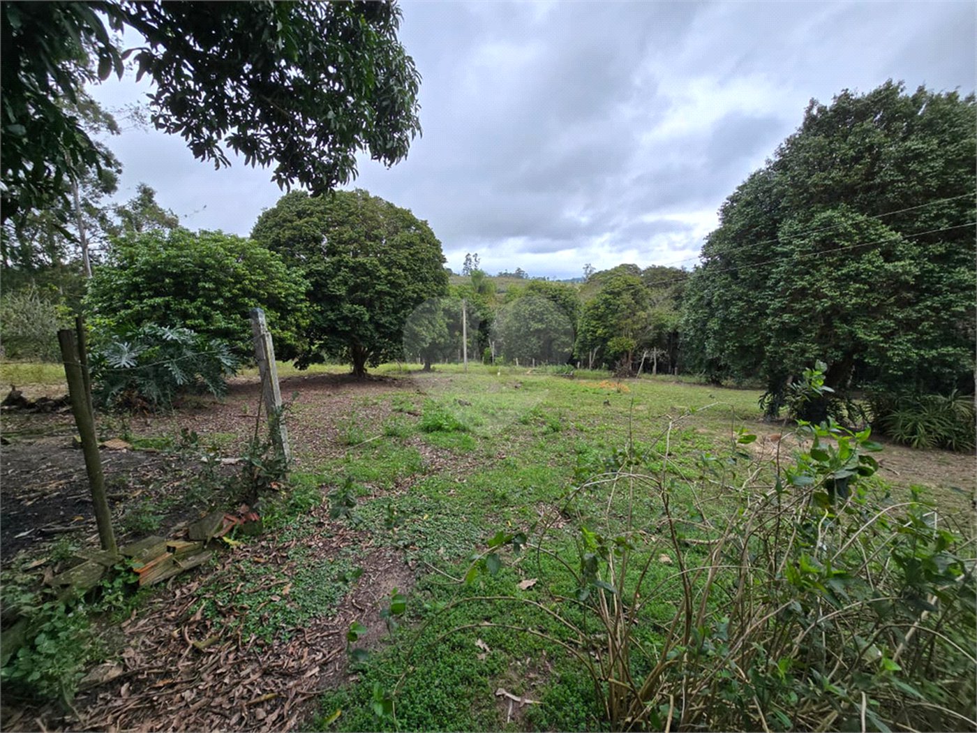 Sítio à venda com 6 quartos, sendo 5 suítes, em Área Rural de Itapetininga, Itapetininga, SP