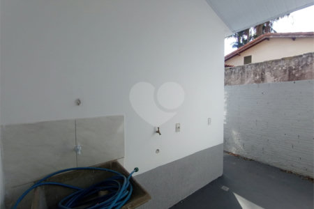 Casa à venda com 2 quartos em Retiro Santana, Itapetininga, SP