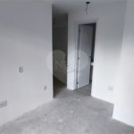 Apartamento à venda com 3 quartos, sendo 2 suítes,  em Moema, São Paulo, SP