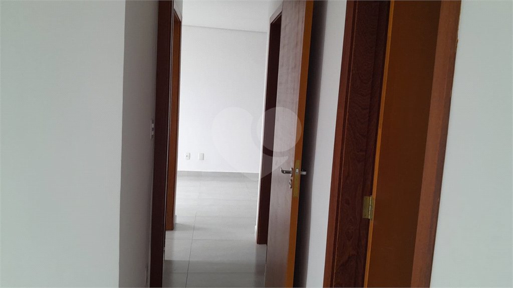 Apartamento à venda com 2 quartos, sendo 1 suíte,  em Jardim Prestes de Barros, Sorocaba, SP
