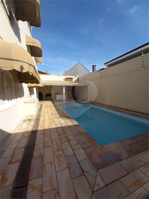 Casa à venda com 3 quartos, sendo 2 suítes, em Parque Alto Taquaral, Campinas, SP
