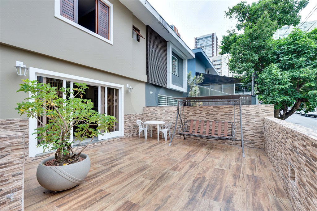 Sobrado à venda com 3 quartos, sendo 1 suíte, em Vila Mascote, São Paulo, SP