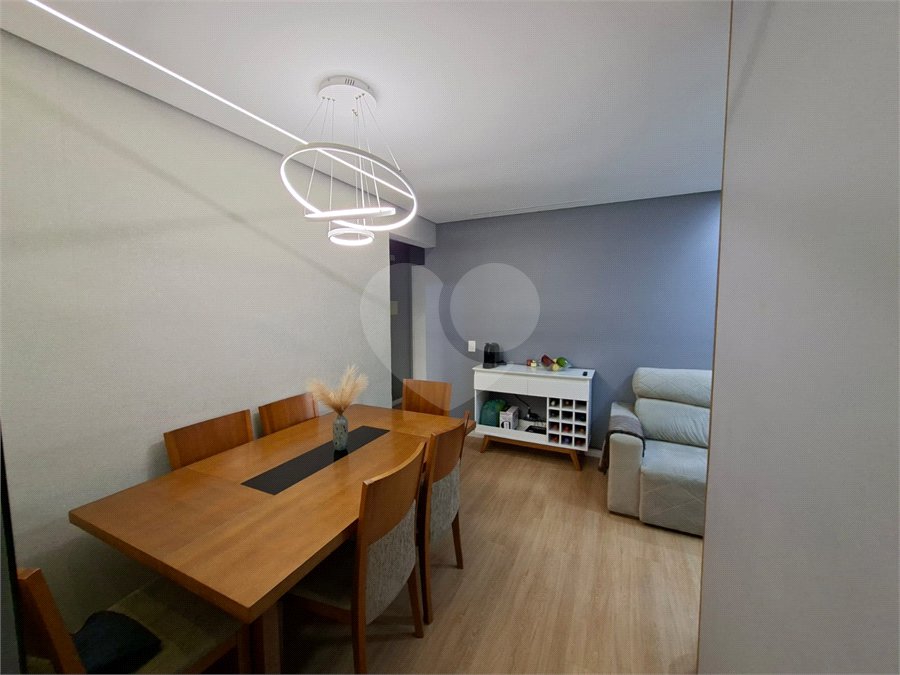 Apartamento à venda com 3 quartos, sendo 1 suíte,  em Jardim das Vertentes, São Paulo, SP