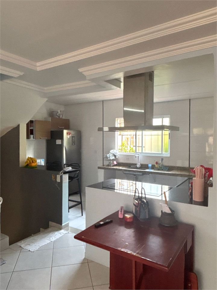 Casa Residencial à venda, Parque Bitaru, São Vicente - CA0356.