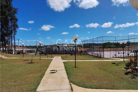 Casa em condomínio à venda com 2 quartos em Ipanema do Meio, Sorocaba, SP