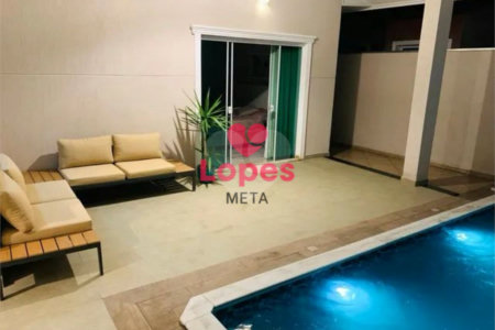 Casa à venda com 4 quartos, sendo 3 suítes, no condomínio Casa Sunset Garden, Jacareí - SP