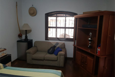 Casa à venda com 3 quartos, sendo 2 suítes, em Jardim Campo Grande, São Paulo, SP