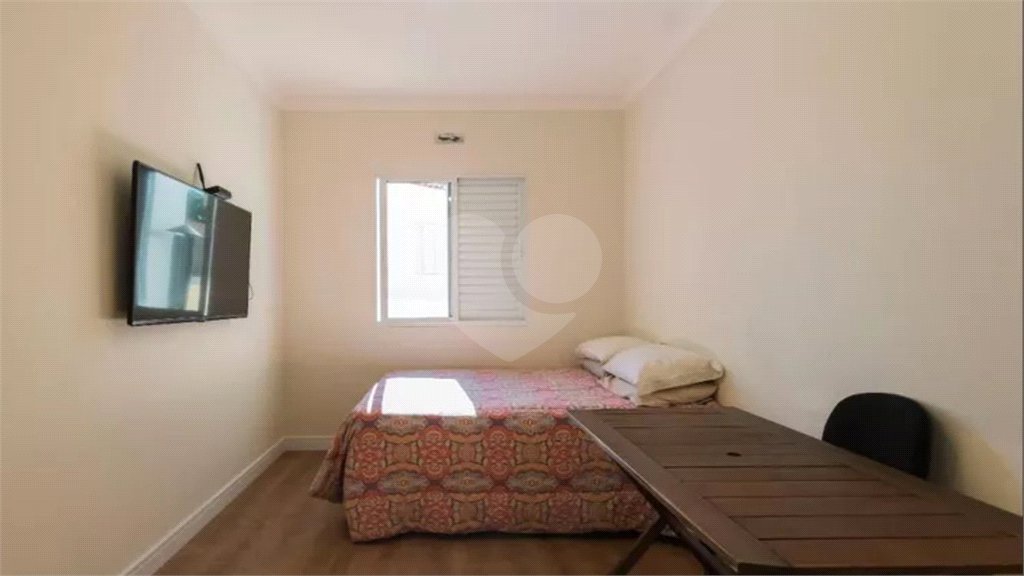 Sobrado à venda com 3 quartos, sendo 1 suíte, em Vila Firmiano Pinto, São Paulo, SP